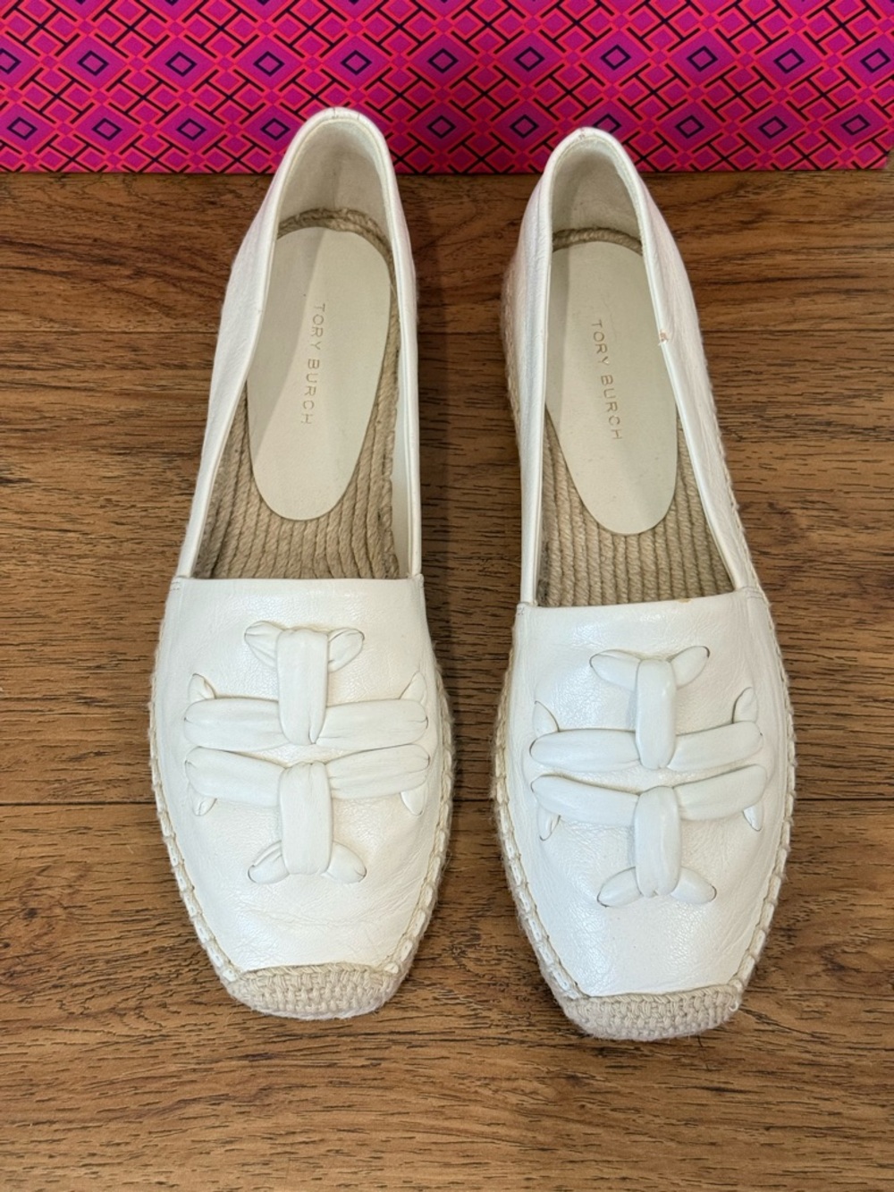 NWOT Tory Burch Espadrille Flats 6.5 White Leather Slip On Loafers - Picture 6 of 7
